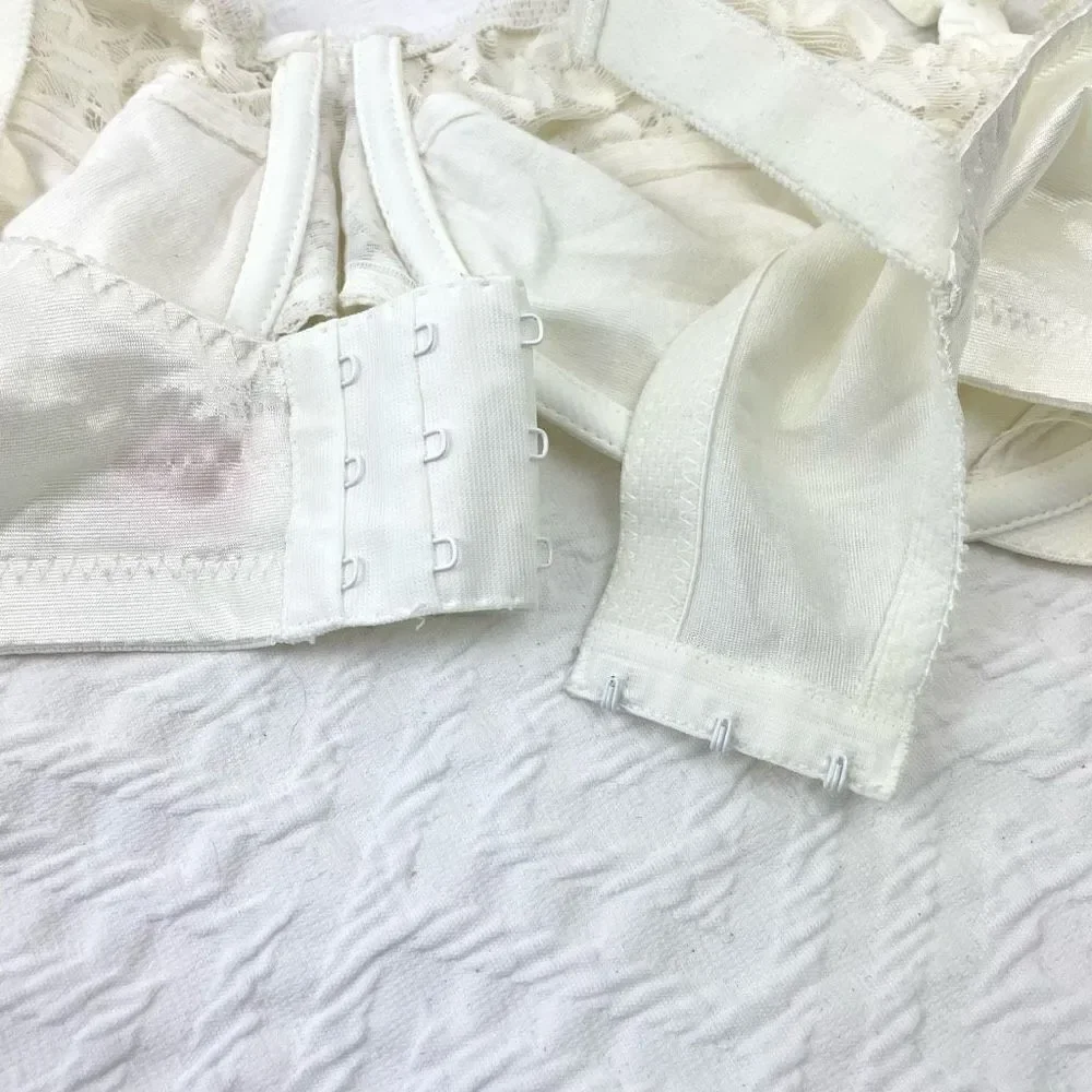 BUY 1 GET 1 FREE nursing bra cream white love pats for mothers to be size 40d st